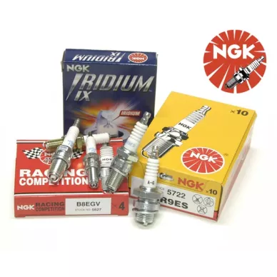 NGK sparkplug BUR9EQ image
